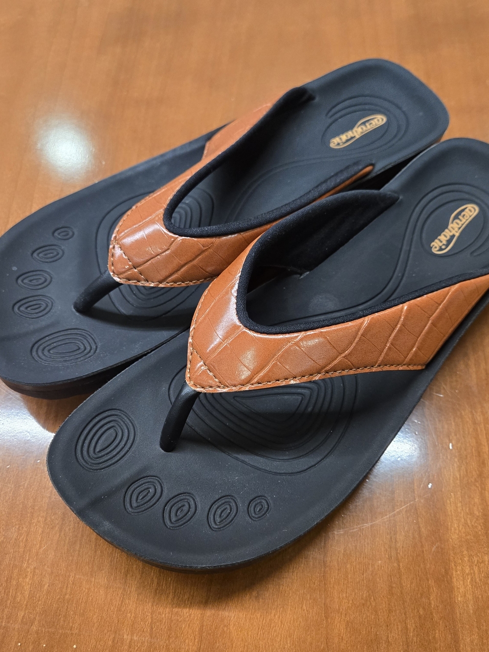 Aerothotic Brown Leather-Trim Black Flip Flop Sandals